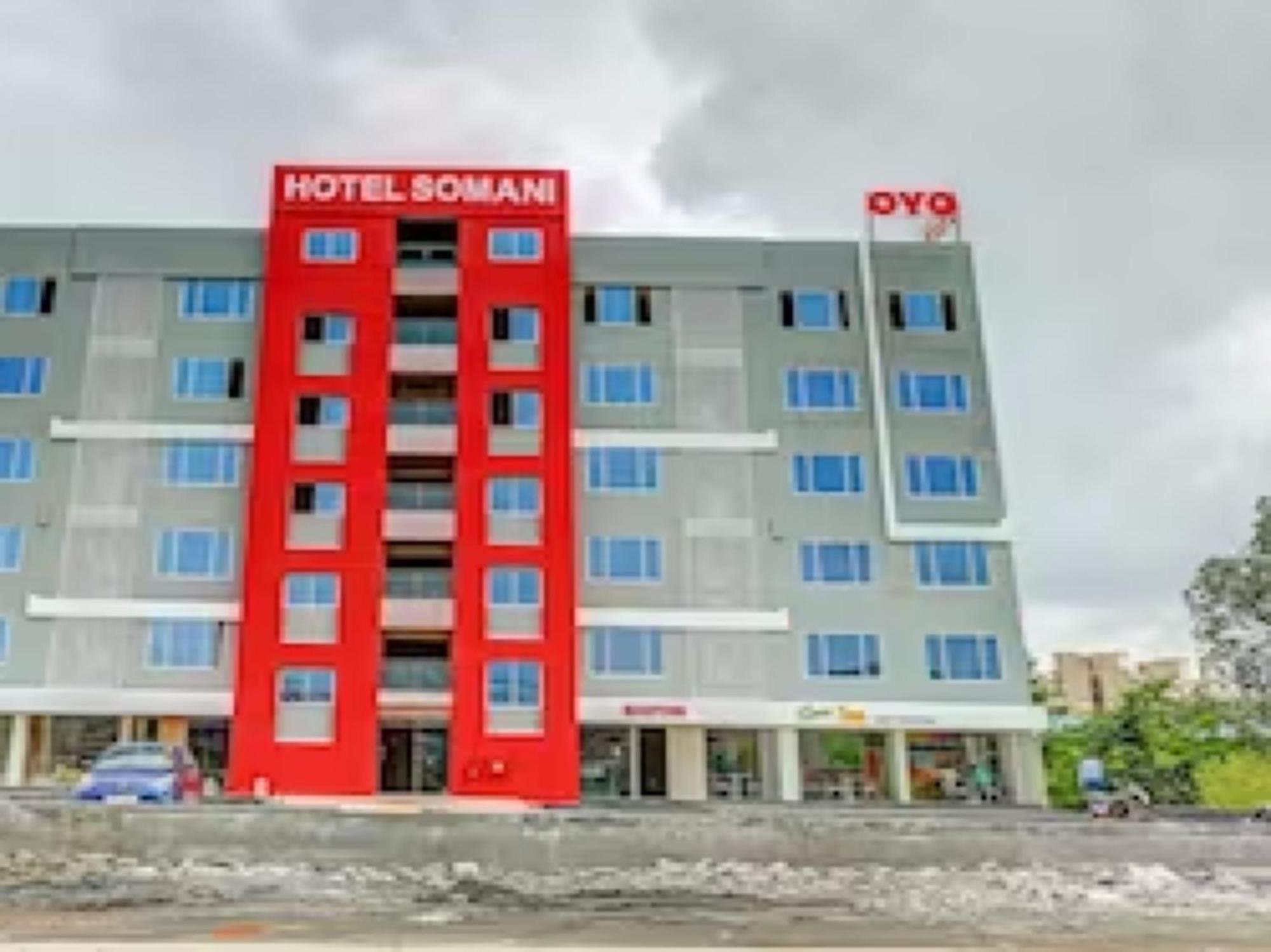 Townhouse Somani Hotel Apta Exterior photo